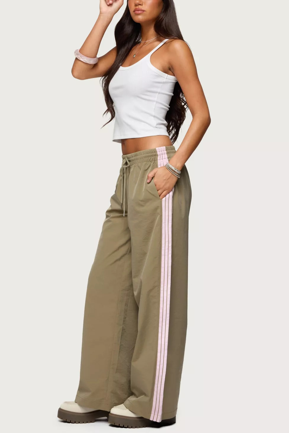 Edikted Annabella Nylon Track Pants | Urban Outfitters (US and RoW)