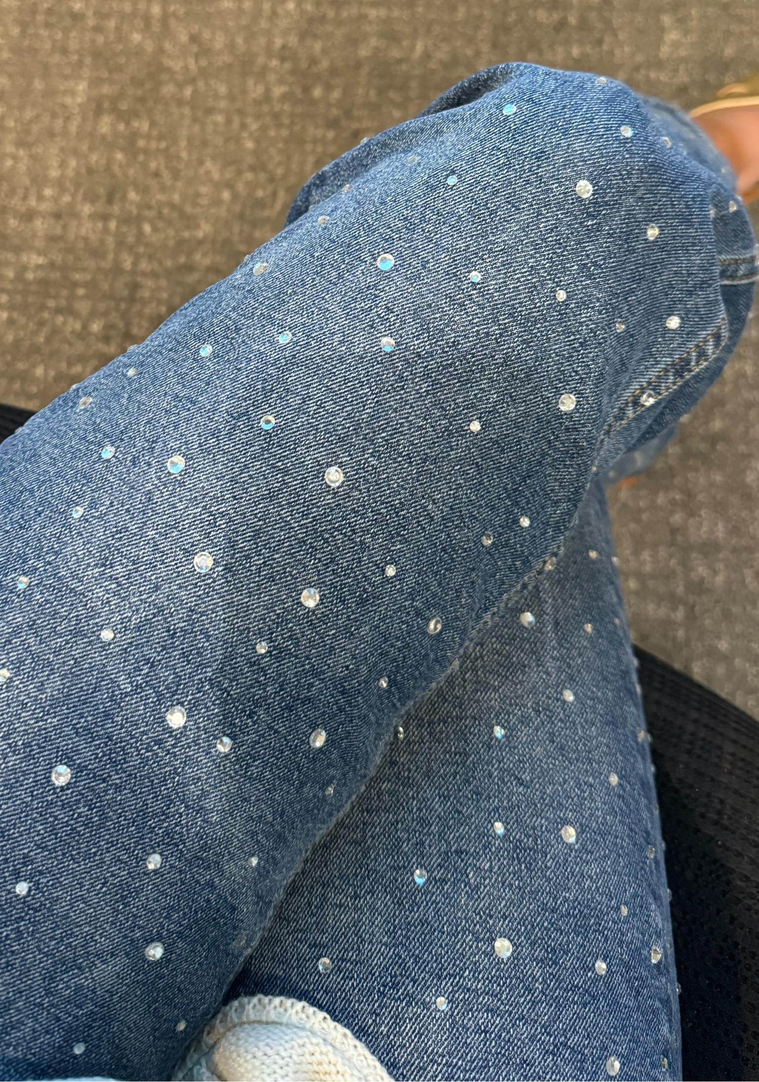 Sparkly jeans 💖 true to sizee

#LTKSaleAlert #LTKStyleTip #LTKBacktoSchool