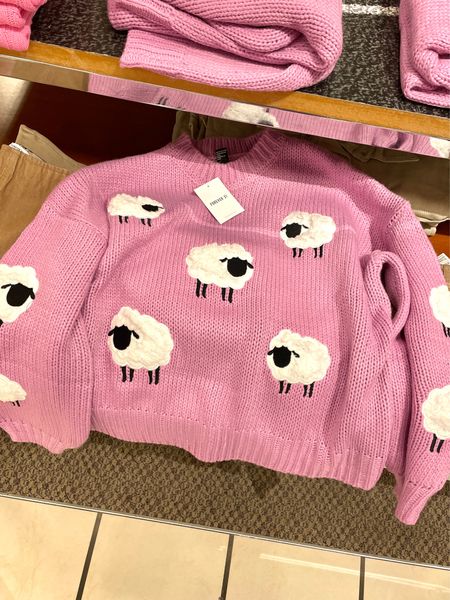 #sheep #sheepsweater #sweaters #lamb #lambsweater #chunkysweater #funsweater #sheeptop #gift #holiday 

#LTKSeasonal #LTKGiftGuide