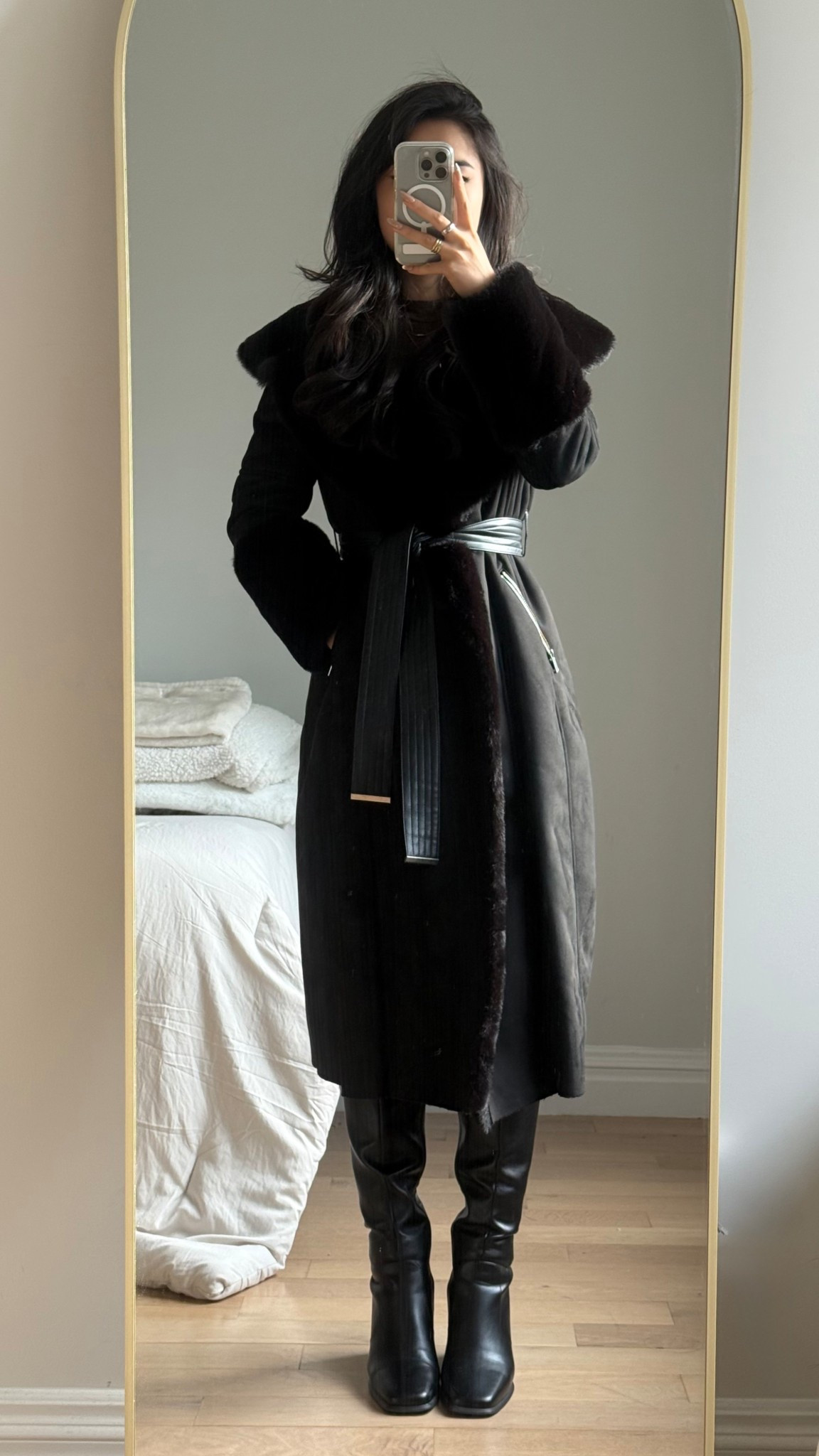 Warmest coat ever 🖤 love this faux fur coat from Karen Millen 

#LTKSeasonal #LTKStyleTip #LTKPetite