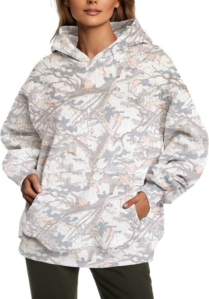 Womens Camo Hoodies Fleece Oversized Hooded Sweatshirts Fashion Tree Leaf Graphic Pullover Tops | Amazon (US)