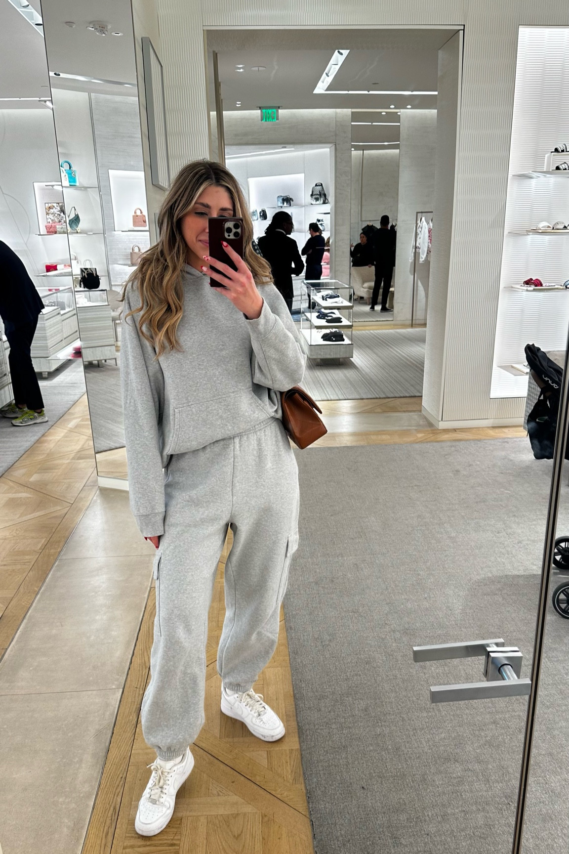 Today’s cozy fit ☁️ aritzia, Nike 

#LTKfindsunder100 #LTKSeasonal