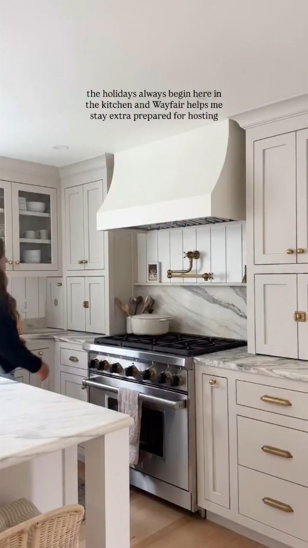 The holidays always begin here — in the kitchen. From filling pots with family recipes to setting the table with care, these small rituals carry so much meaning. It’s not just about preparing a meal, it’s about creating space for laughter, connection, and memories that last long after the season ends. 

With @wayfair, every detail — big or small — feels effortless and beautiful, making our home holiday-ready. 
#wayfair #ad #wayfairpartner