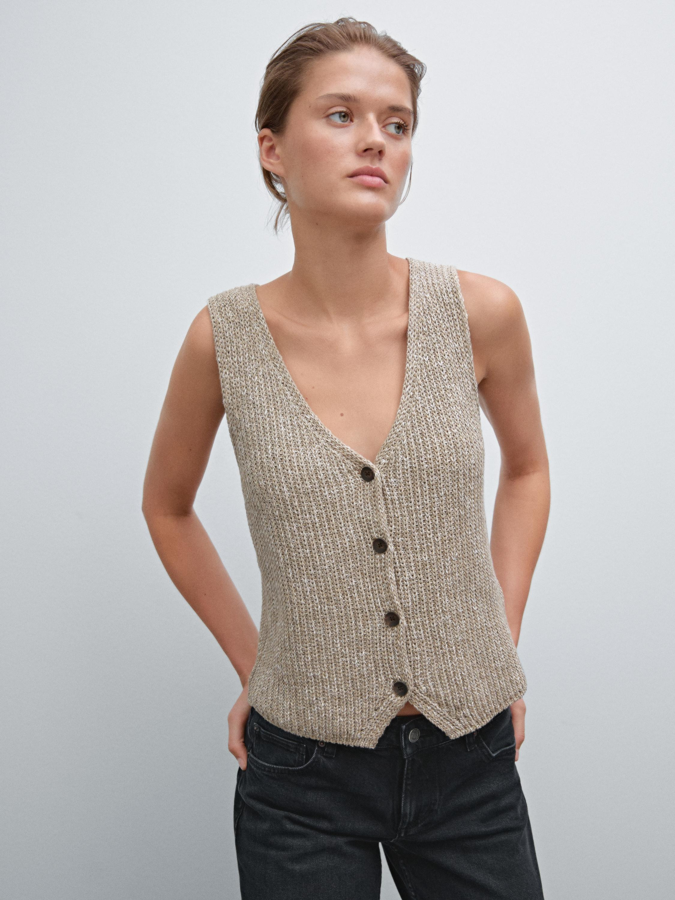 Cotton blend short knit vest | Massimo Dutti UK