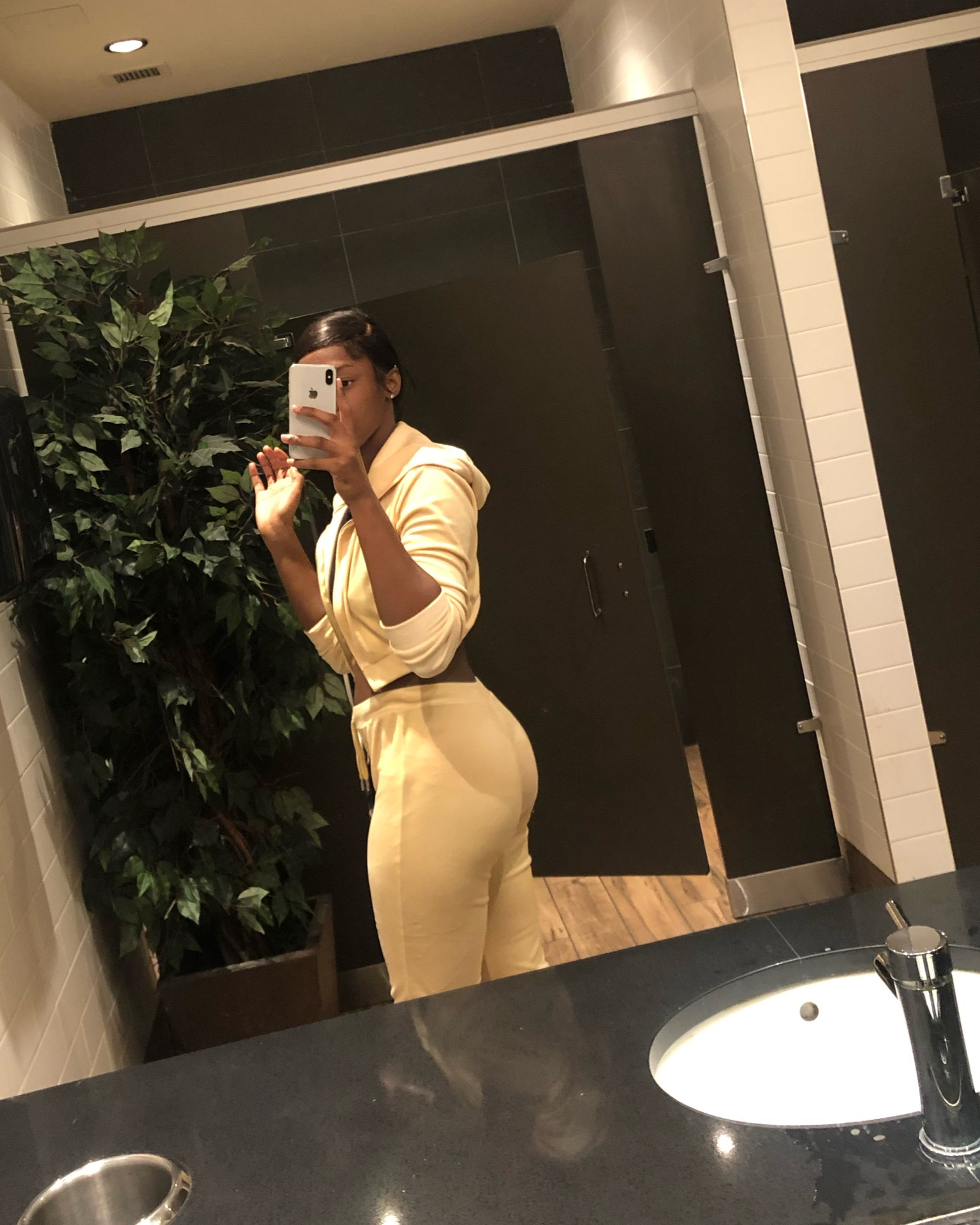Airport Outfit Inspo - This yellow velour tracksuit is sold out! I found a similar one that is perfect for traveling. It’s cosy, flexible, and the colour just makes me happy ! I love to feel confident in my clothes, it’s hard to stay away from a cropped top 😂 It comes in other colours as well! Would you cop?

#LTKstyletip #LTKsalealert #LTKtravel