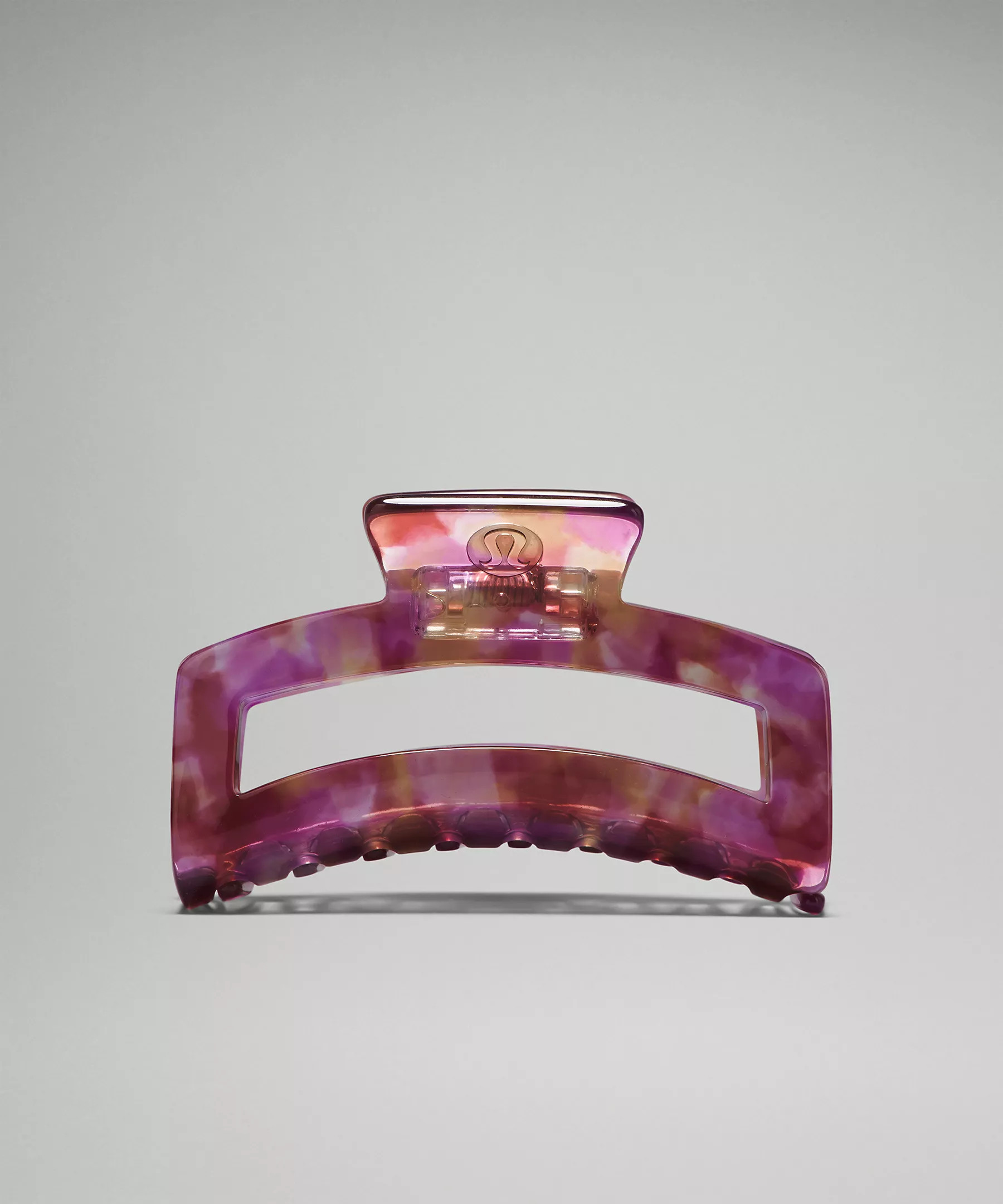 Large Claw Hair Clip | Women's Accessories | lululemon | Lululemon (US)