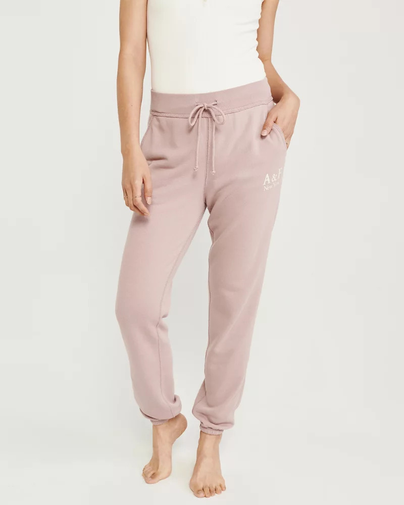 Print Logo Crest Sweatpants | Abercrombie & Fitch US & UK