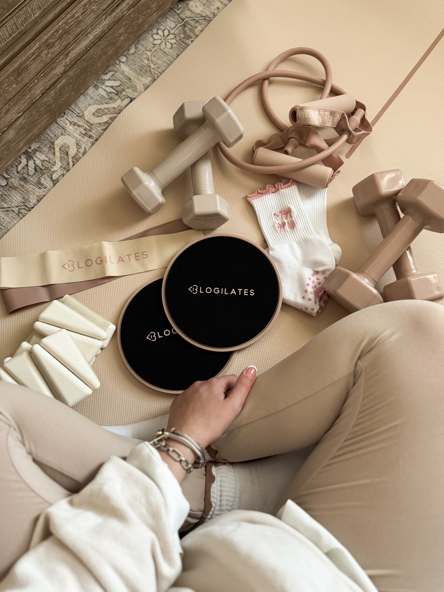 aesthetic Pilates essentials ✨💗

#LTKfitnessgoals #LTKselfcare #LTKmomlife