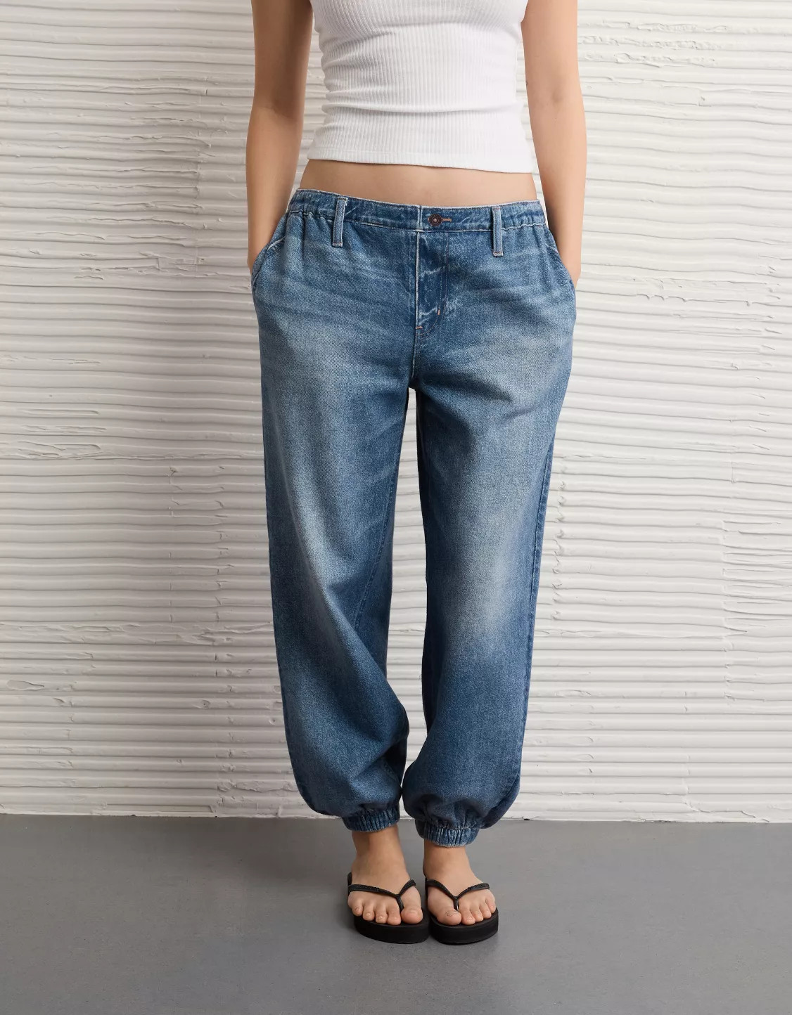 AE High-Waisted Printed Knit Baggy Jogger | American Eagle Outfitters (US & CA)