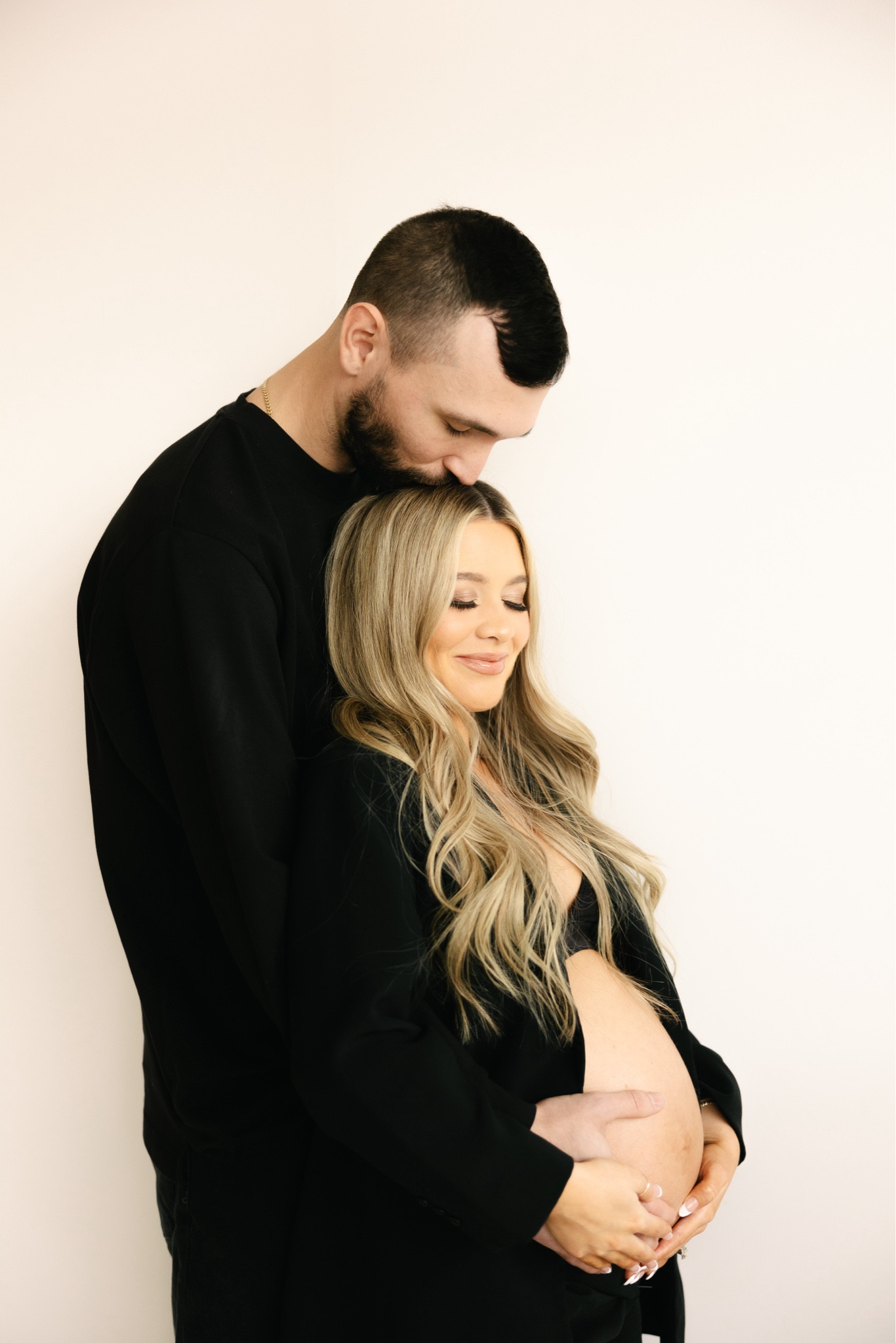 half of me, half of you 🖤

maternity photoshoot, maternity inspo, bump friendly outfits, maternity photoshoot, maternity inspo, mama to be, abercrombie style, mens fashion 

#LTKMens #LTKFamily #LTKBump