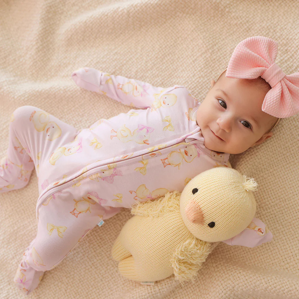 Chick Pink Baby Convertible Sleeper | Edwina | Posh Peanut