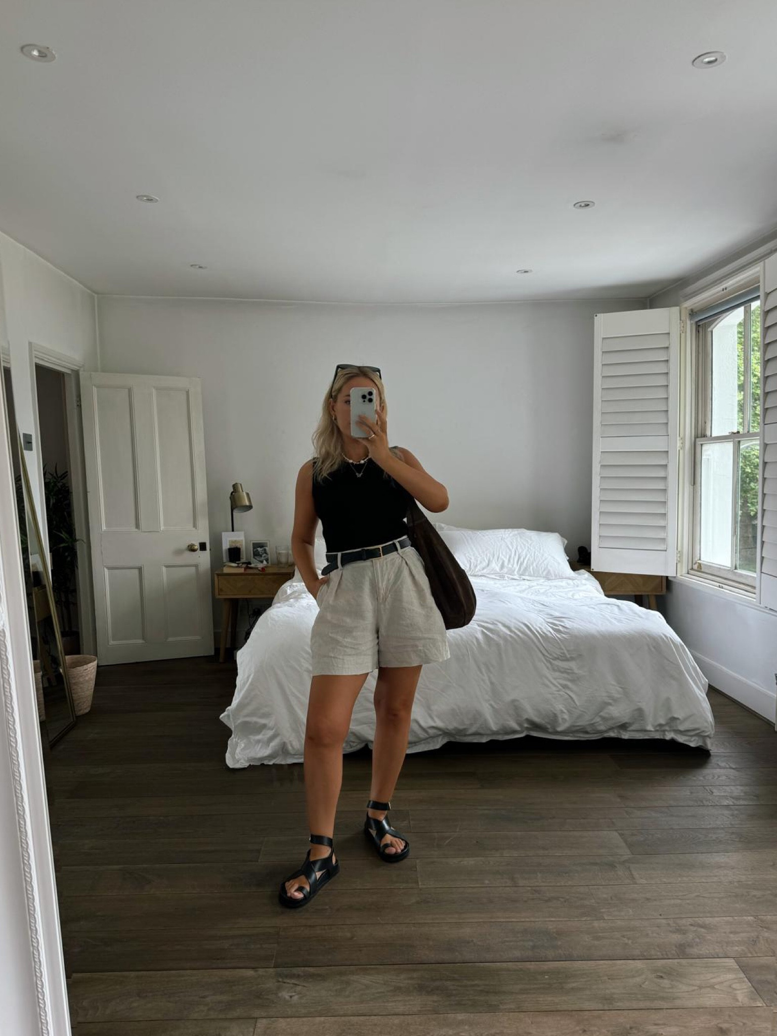 Summer outfit, summer style, casual outfit, linen shorts, Arket, emery sandals, Arket brown suede bag 

#LTKsummer #LTKstyletip #LTKuk