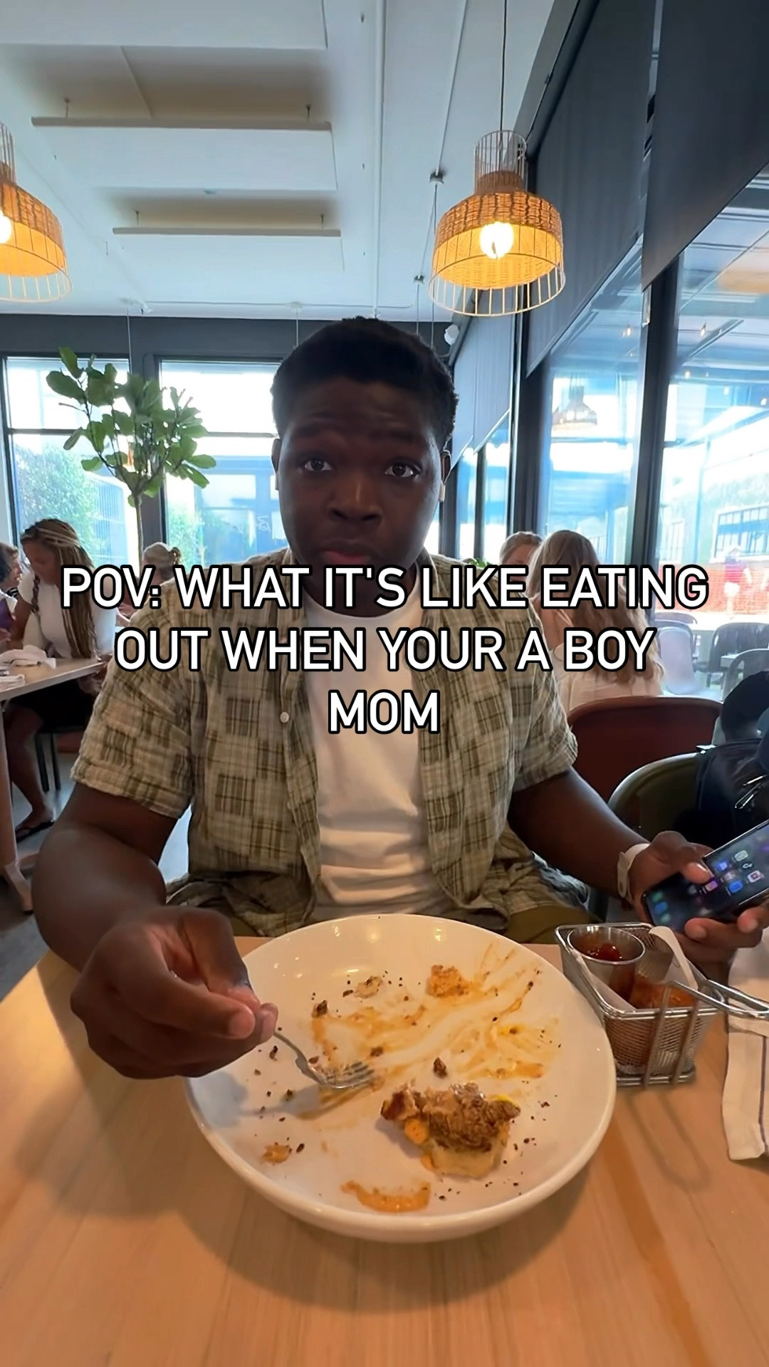 Anyone else? @walmart free assembly the underrated hero when it comes to finding budget friendly looks for Alex this lightweight shirt and linen shorts combo came in clutch while we were in New Orleans. I also love buying the George three pack T-shirts. He gets all the essential T-shirts that he can lay with an all under $15 can’t beat it with a stick


#LTKMens #LTKBacktoSchool #LTKFindsUnder50