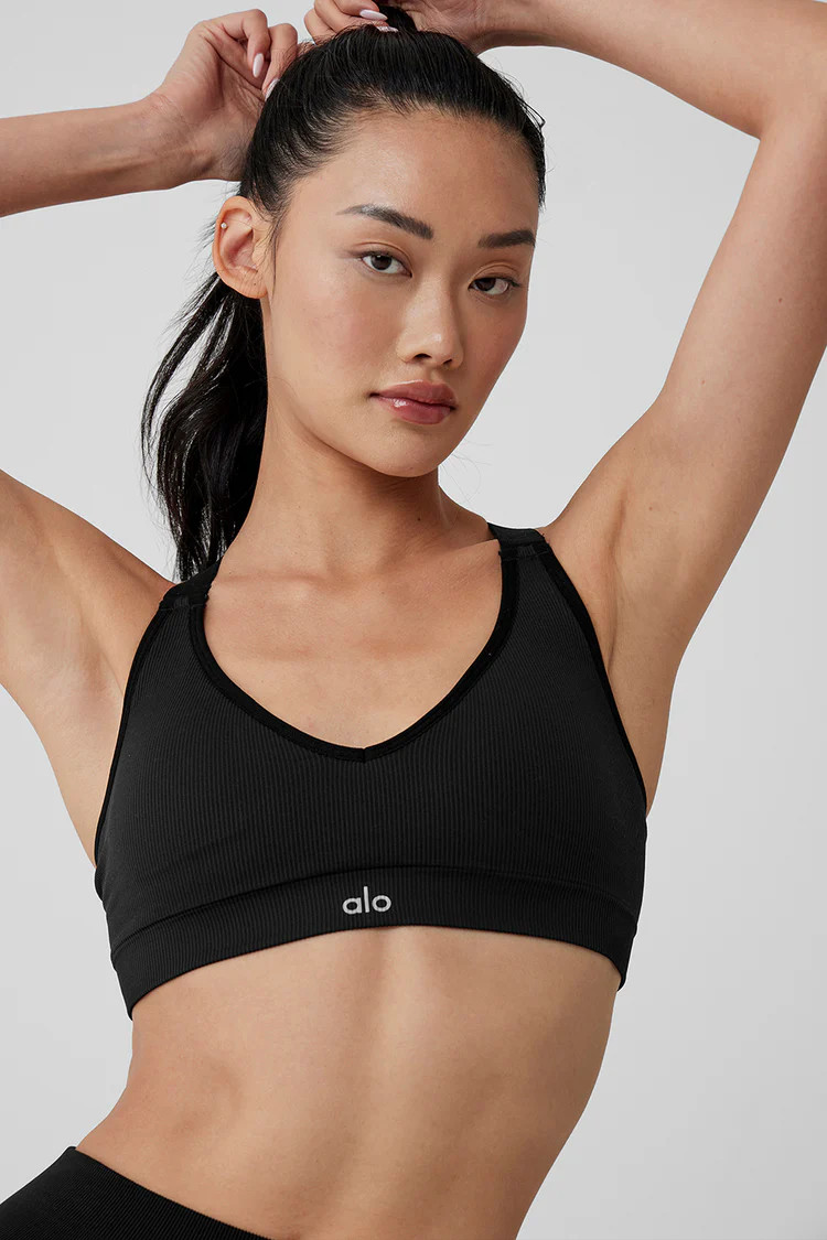 Seamless Ribbed Favorite Bra - Black | Alo Yoga (US)