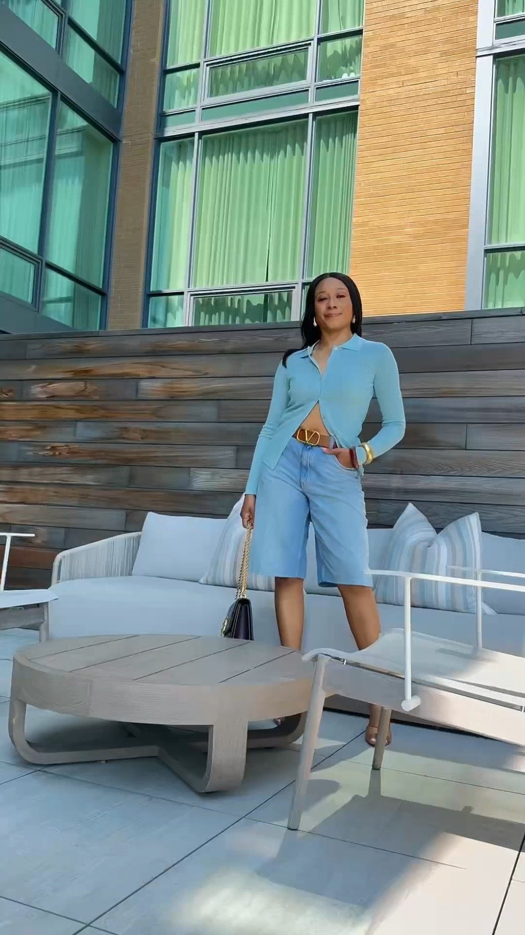 Fall has been so good - that I’ve still been able to wear my denim Bermuda shirts. Can’t wait to style them with boots as well. 

Fall outfit, date night outfit, casual fall outfit, what I wore to dinner, denim Bermuda shirts, baby blue buttoned polo, Tory Burch, Zara outfit, spring outfit, Sumer outfit, heeled sandals, what to wear, how to style l, denim shorts, denim jacket #LTKFindsUnder100

#LTKSeasonal #LTKTall