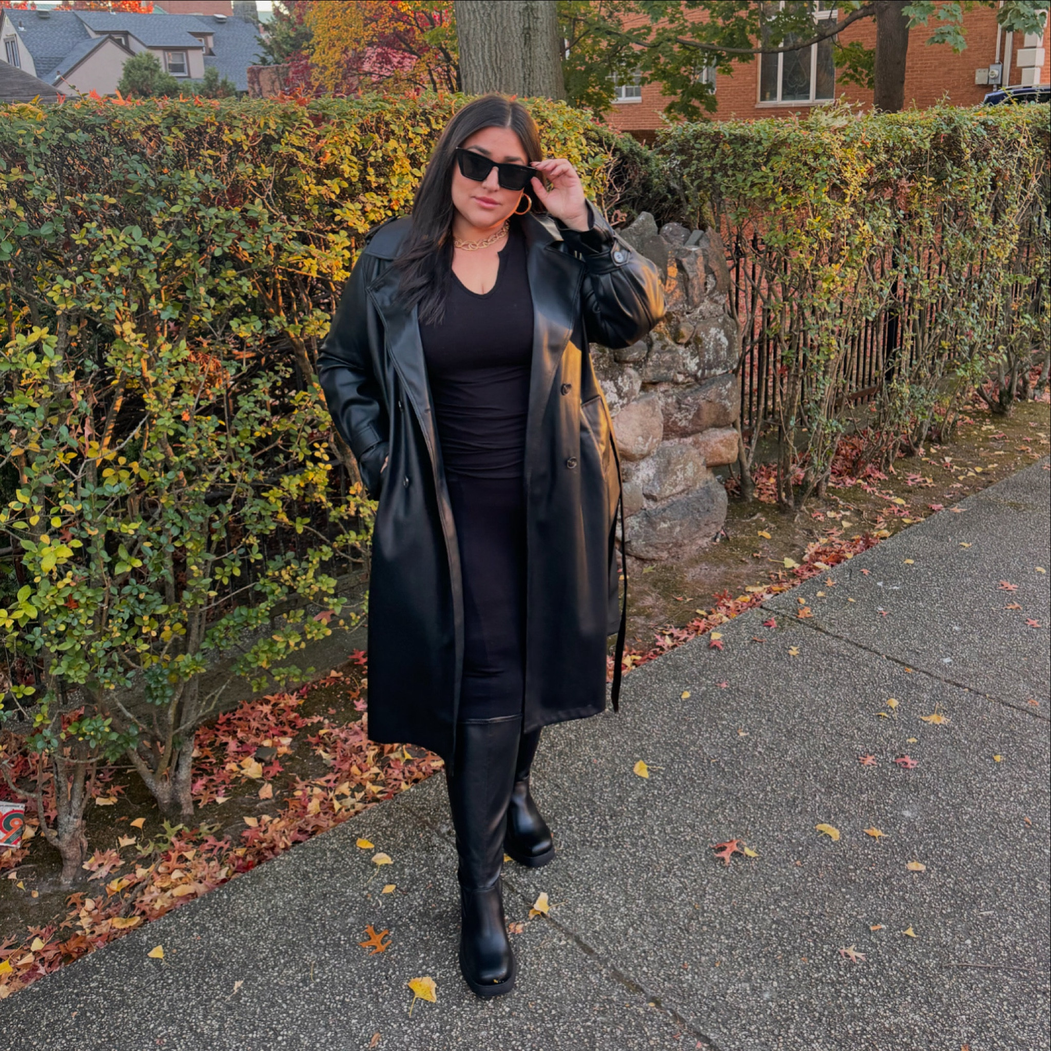 All black everything 🖤💕 #plussizefall #fallfashion #ltkplussize