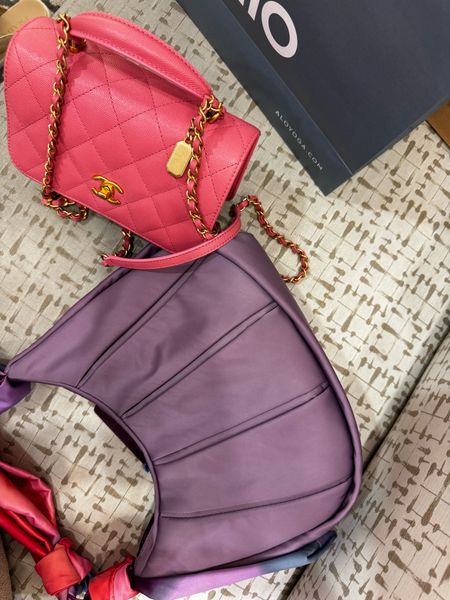 Spring bags 🌸

Tumi purple bag • Chanel pink mini flap bag 

#LTKstyletip #LTKitbag