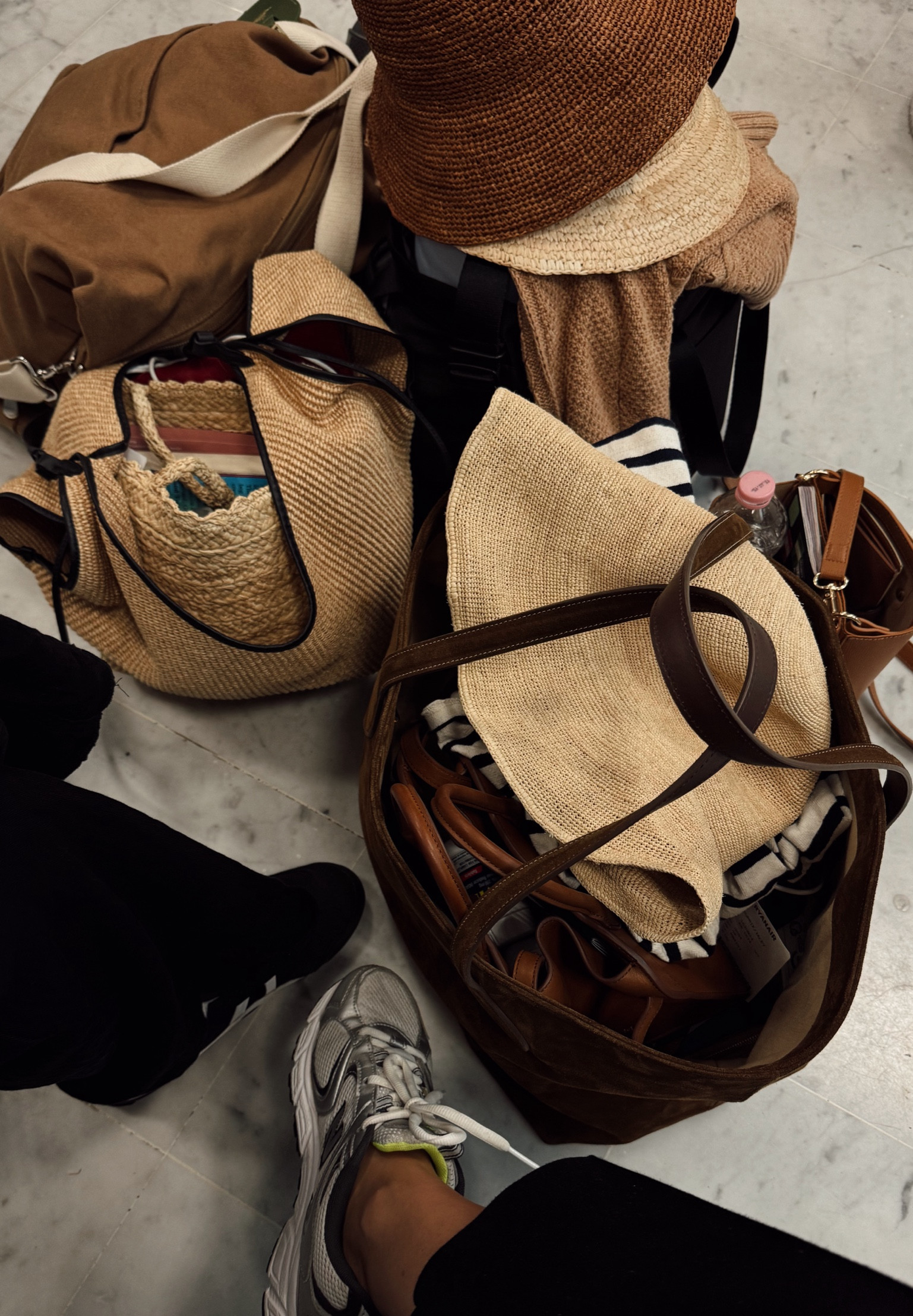 Birds of a feather travel with raffia together 

#LTKSwim #LTKTravel #LTKItBag