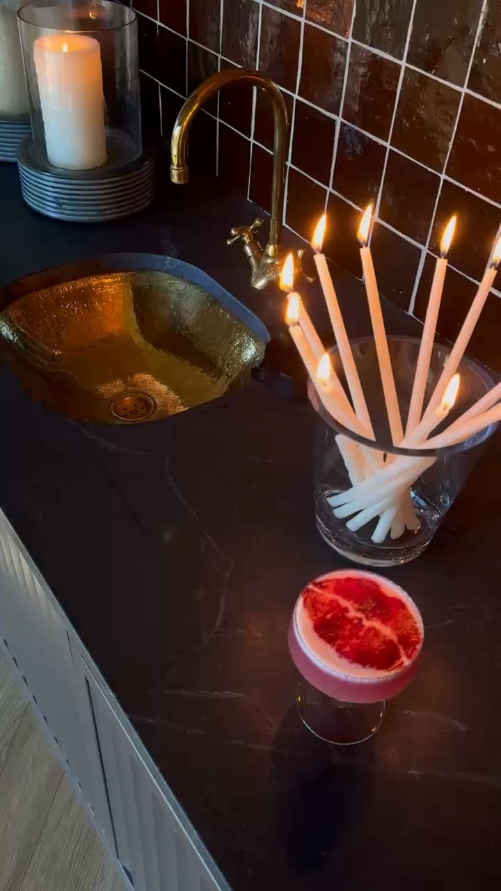 This is your sign to start planning your Galentine’s Day party 💋

#LTKParties #LTKGiftGuide #LTKSeasonal