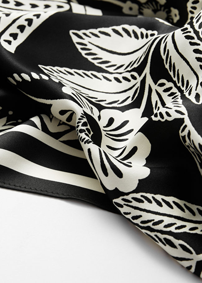 Bird Square Scarf - Black/White - Lightweight scarves - & Other Stories US | & Other Stories - US