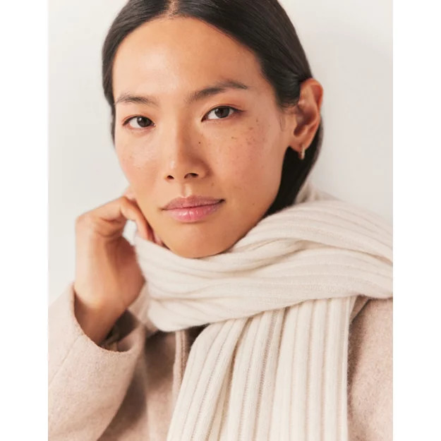 Cashmere Ribbed Scarf | The White Company UK & ROW