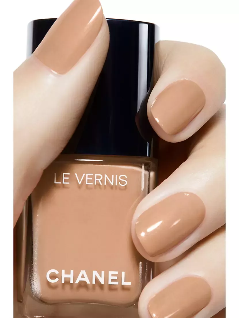 Shop CHANEL Longwear Nail Colour