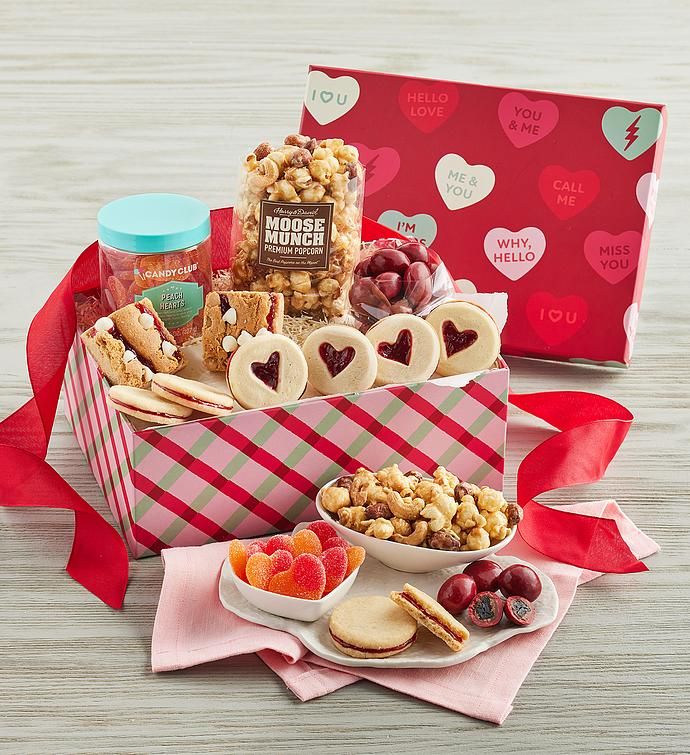 Valentine's Day Sweets Gift Box | Harry & David