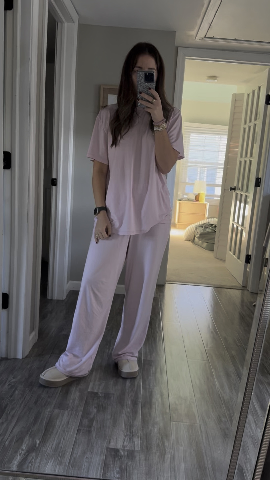 These skims pajamas are 10/10 👏
Wearing size small in both 
Slippers are tts 

#LTKFindsUnder100 #LTKFindsUnder50 #LTKGiftGuide
