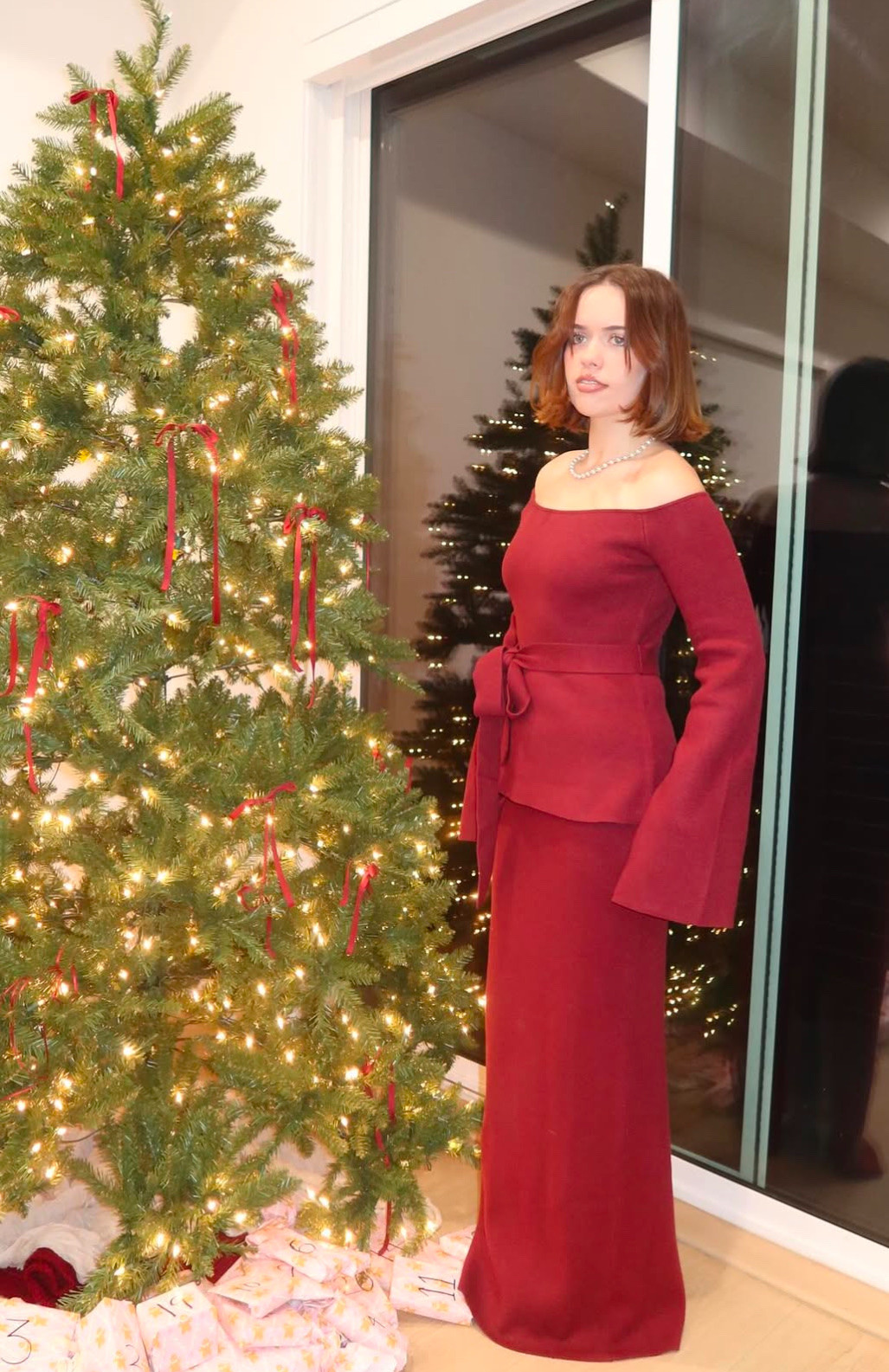 My Christmas Eve outfit 🤪 

Sweater, sweater dress, matching set, holiday outfit, date night outfit, Valentine’s Day outfit

#LTKStyleTip #LTKHoliday #LTKSeasonal