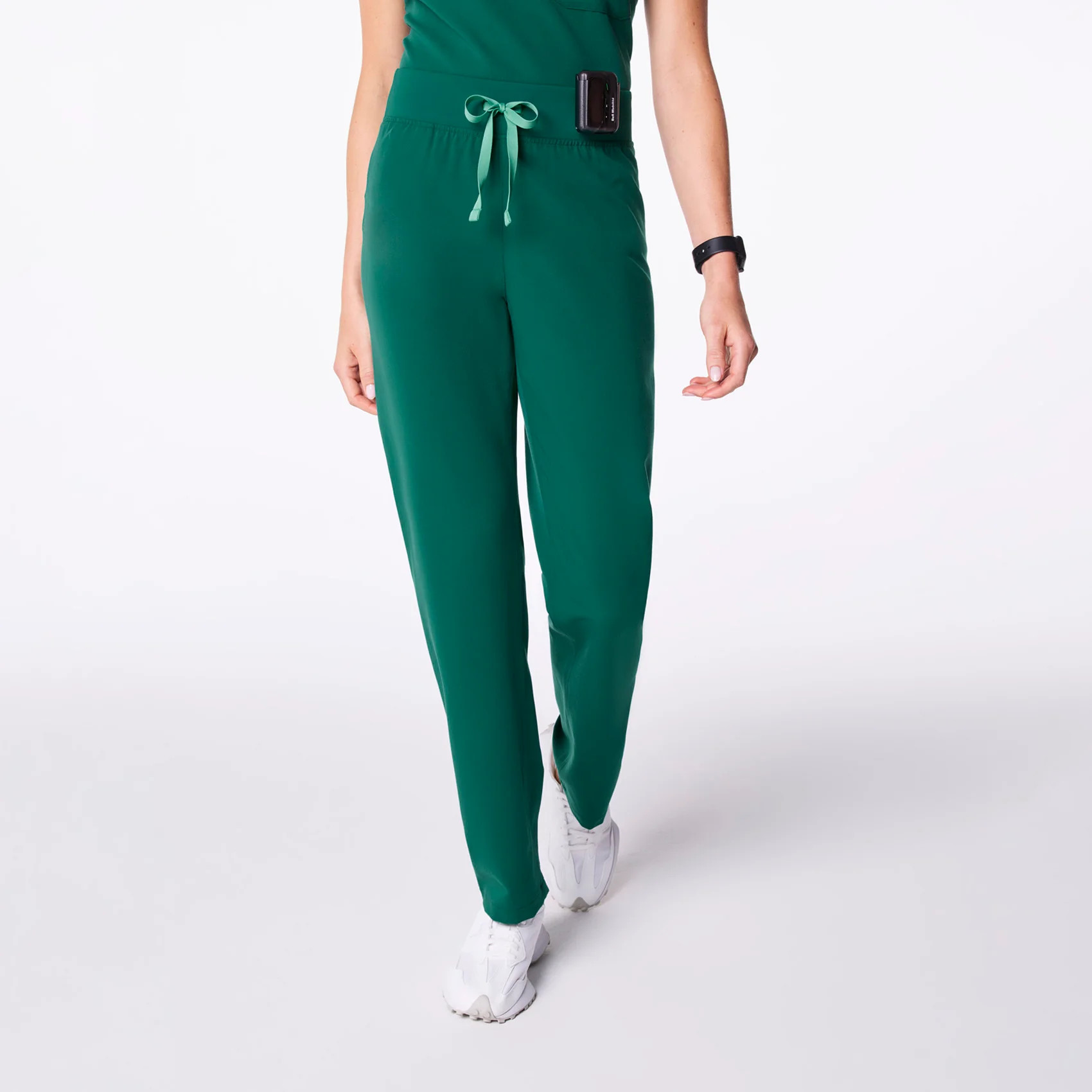 High Waisted Livingston Basic Scrub Pants™ | FIGS