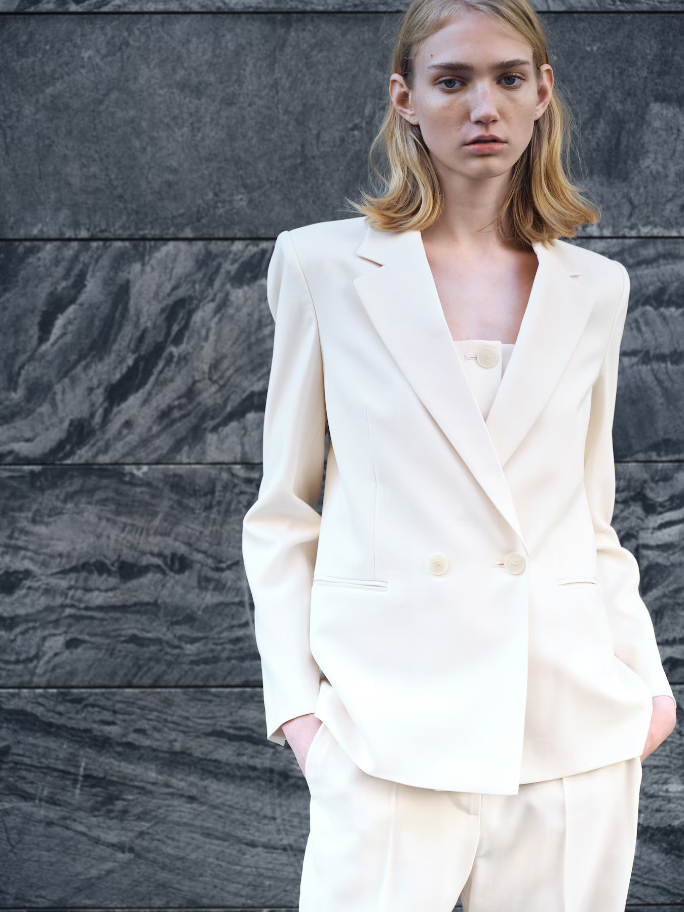 Gerade Anzugjacke - Damen | MANGO Österreich | Mango EU
