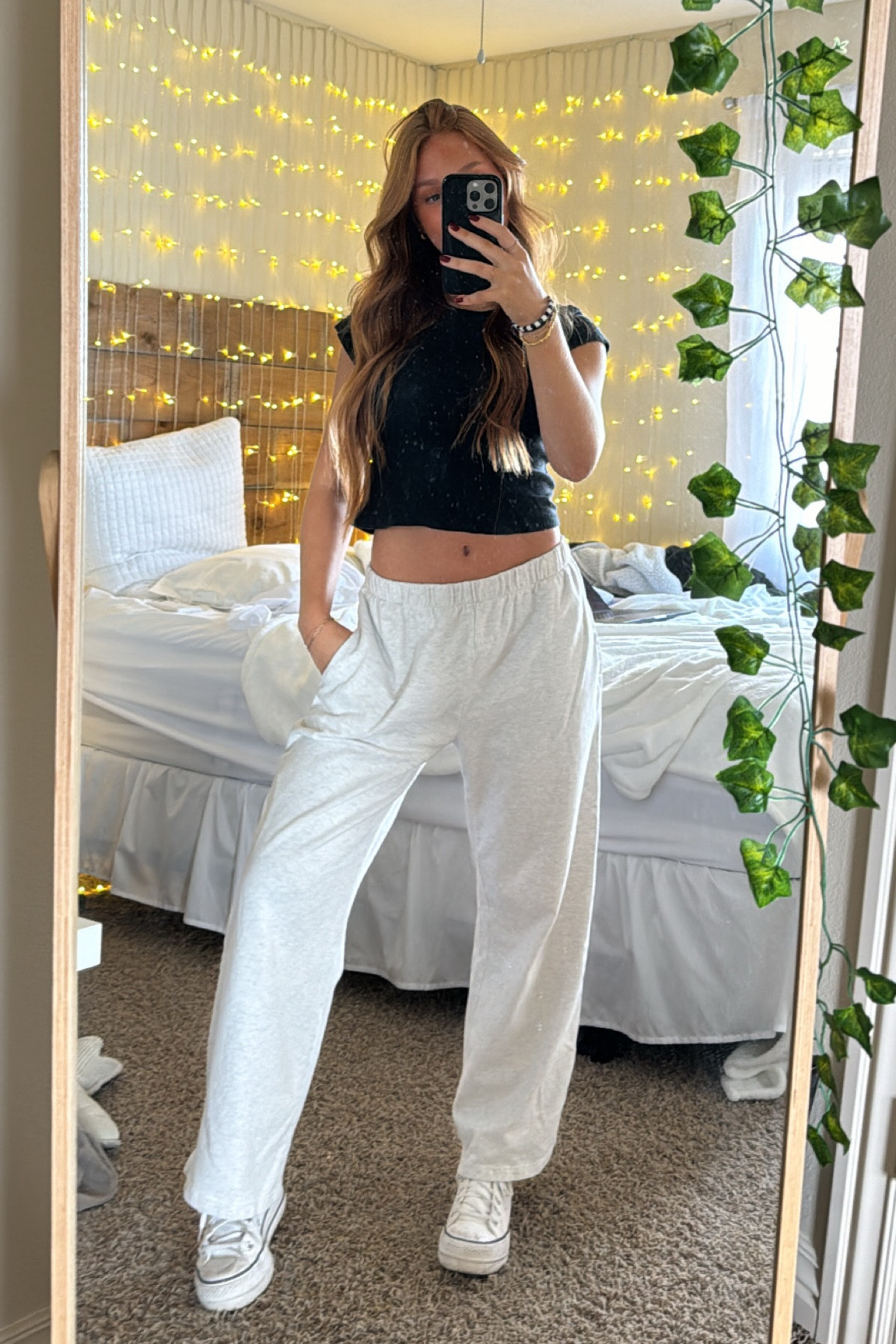 Obsessed with today’s OOTD. These casual outfits are my fav to wear bc they are comfy but you still look put together

#LTKU #LTKstyletip #LTKfindsunder50