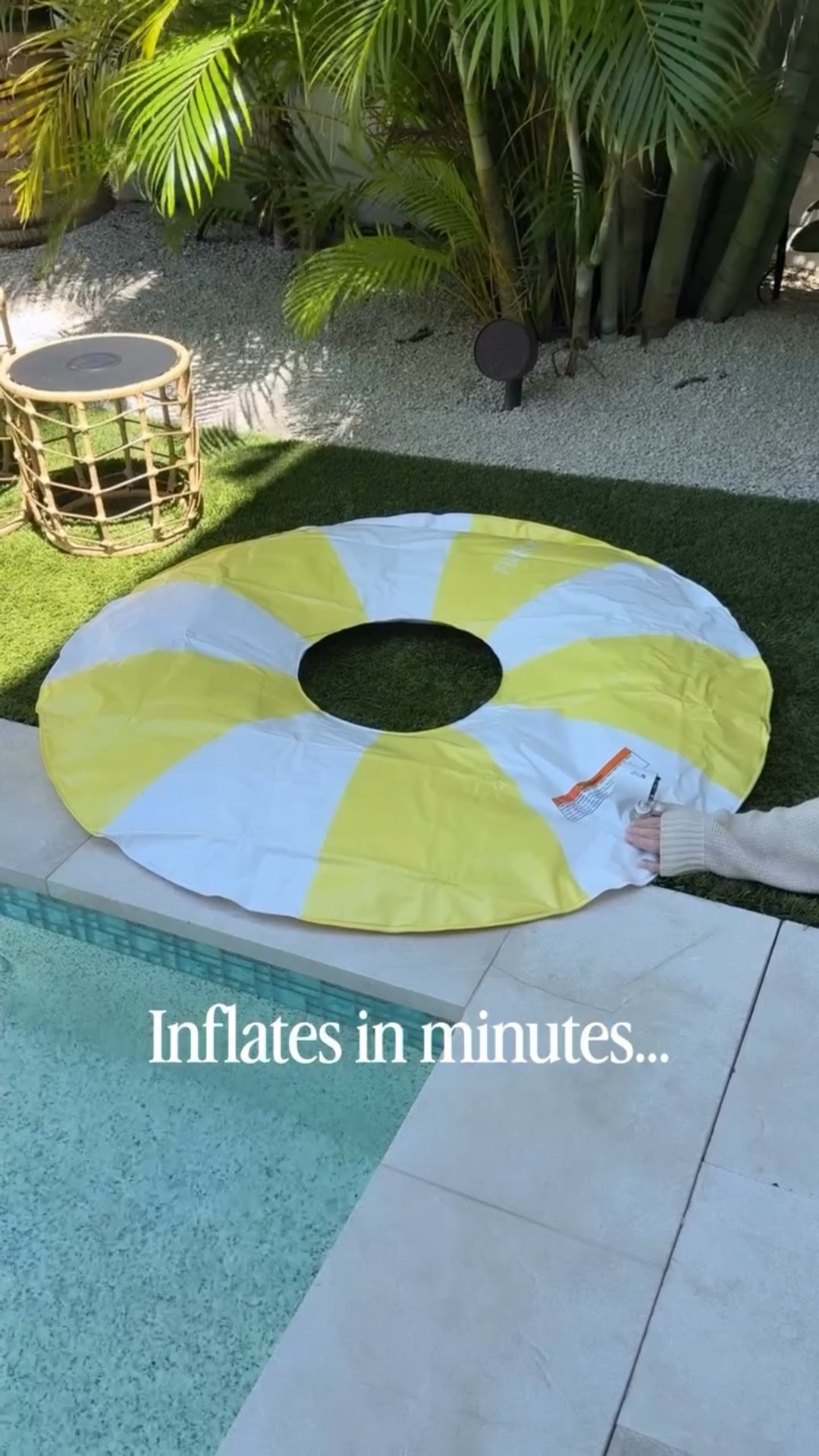 ☀️ The Amazon find I didn’t know I needed! This mini portable air pump is a GAME. CHANGER. for pool days! Cordless, rechargeable, inflates in minutes, and deflates just as fast. 💨 



#LTKmomlife #LTKSwim #LTKTravel