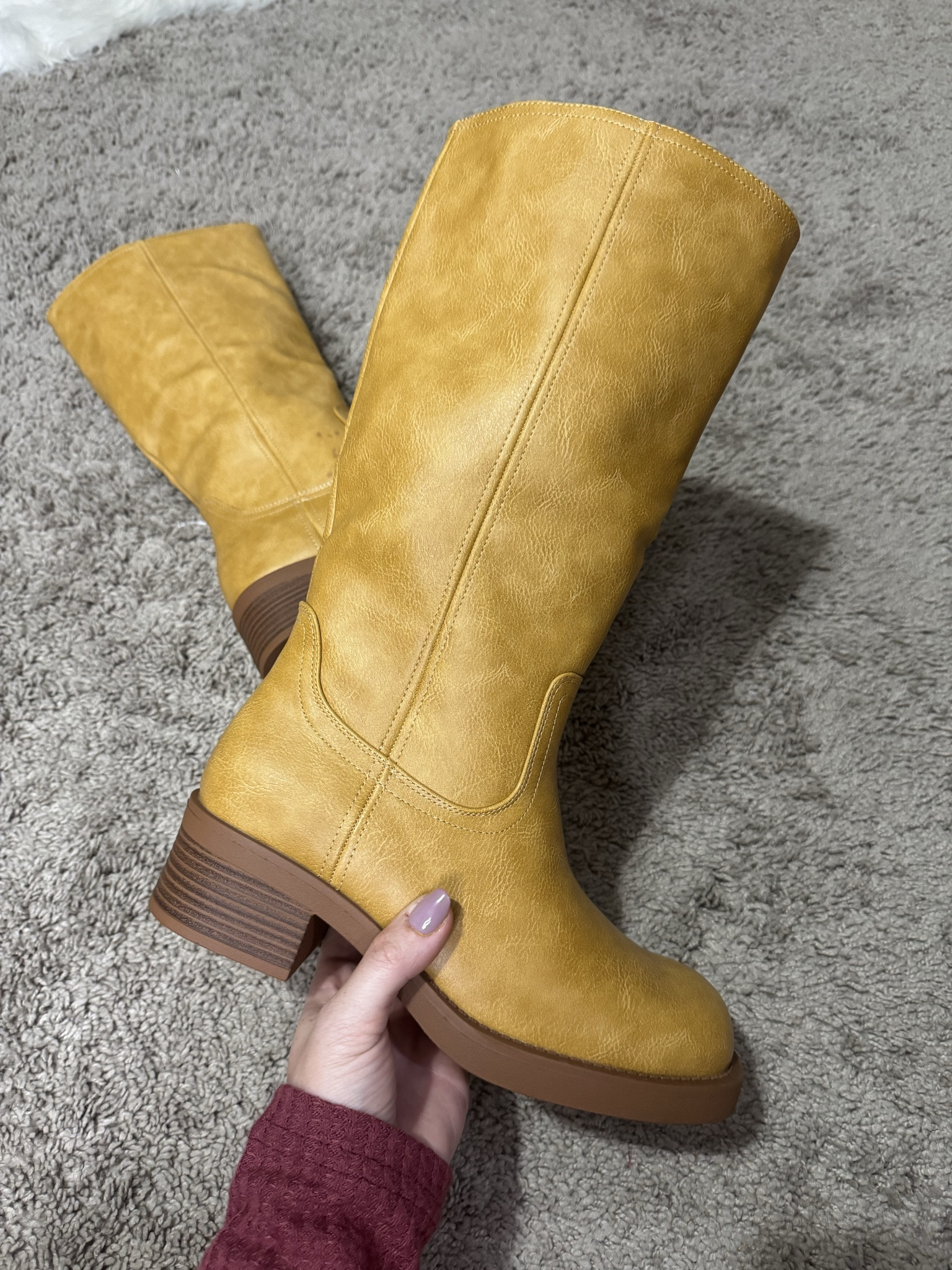 Yellow boots for fall, fit tts



Amazon outfits, fall outfit inspo, outfit ideas, casual outfits amazon, amazon outfits every day, outfit ideas 2026, fall outfits, fall outfits Amazon, midsize fall outfit inspo, petite outfits for fall, Amazon fall fashion, casual fall style, trending fall fashion, September outfit ideas, Labor Day sale amazon, fall boots, banana boots

#LTKootd #LTKSaleAlert #LTKSeasonal