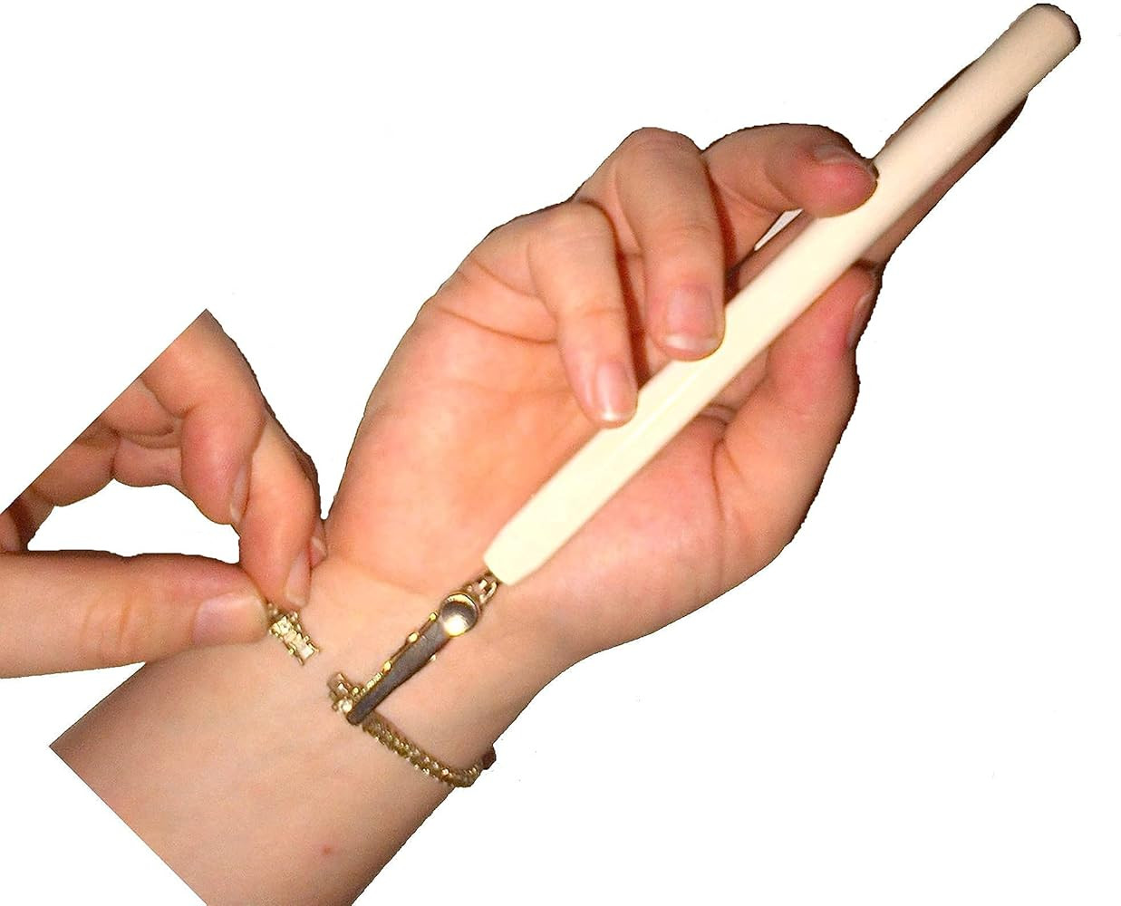 Bracelet Mate - Jewelry Helper - Bracelet Helper - Bracelet Fastener - White or Pink | Amazon (US)