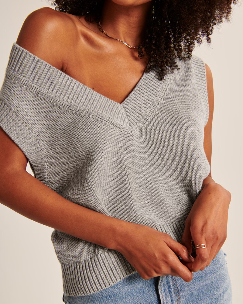 Cropped V-Neck Sweater Vest | Abercrombie & Fitch (US)