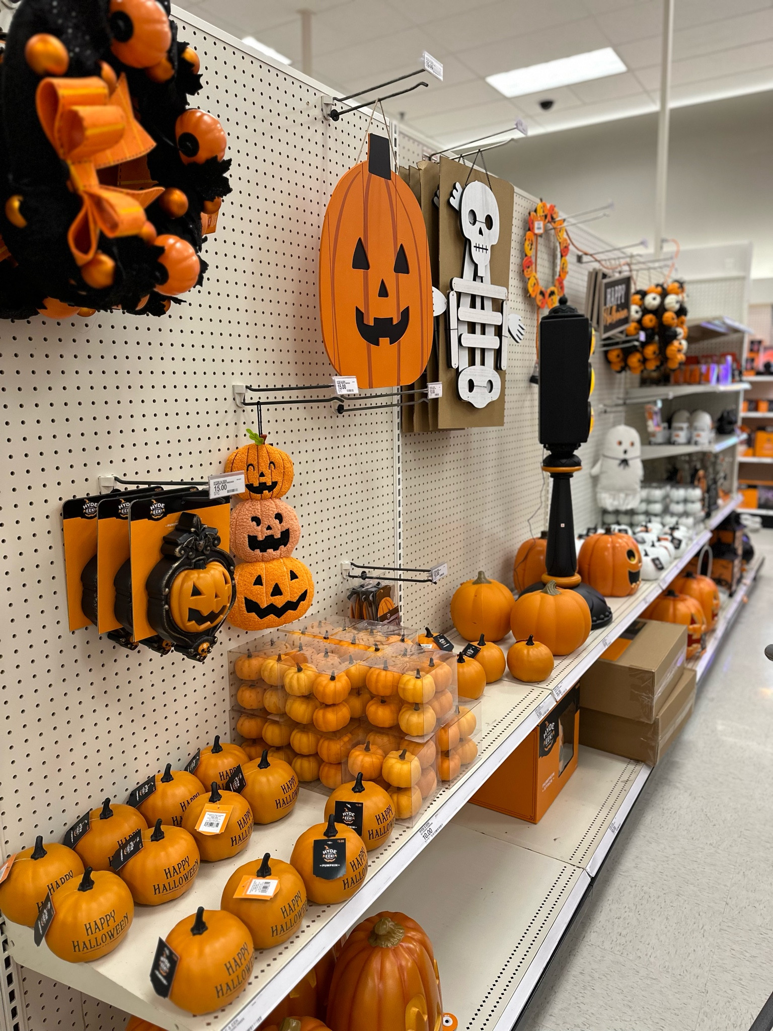 Are you team Orange Halloween Decor?