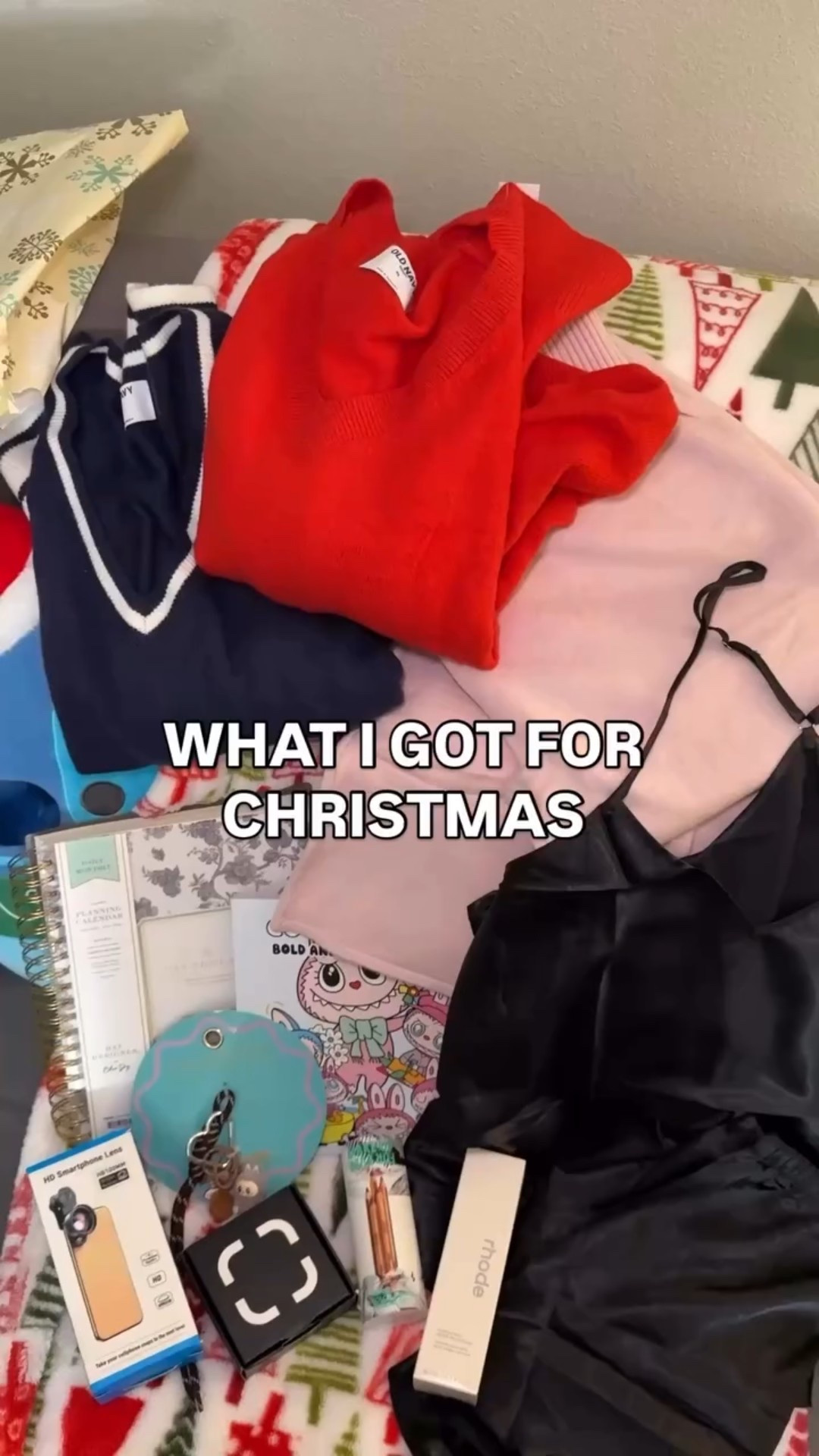 So lucky to get everything I’ve wanted this year 😍 what did you get? 

#christmashaul #whatigotforchristmas #lifestylecreator #haulvideo

#LTKBeauty #LTKGiftGuide #LTKHoliday