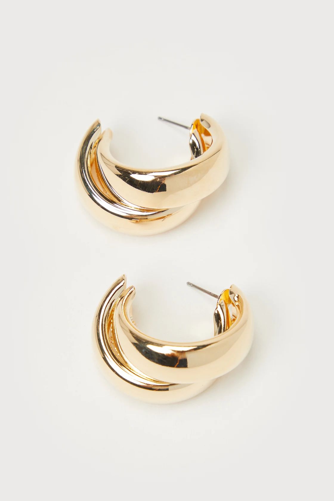 Twice the Charisma Gold Overlapping Layered Hoop Earrings | Lulus