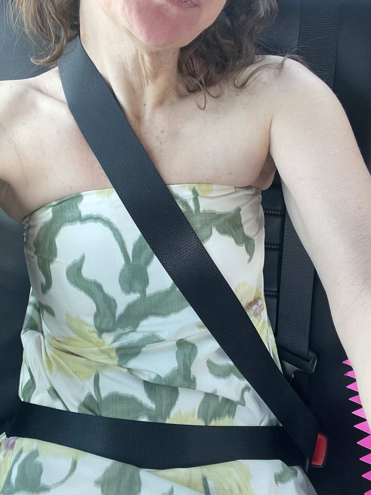 I have so much more to share about @shapermint (they are truly helping me have the smoothest summer ever) but recently a 2.5 hr car ride turned into a 6.5 hr car ride (thanks traffic!) I was wearing shapewear- not once did it roll, pinch, make me uncomfortable- and I still looked snatched when we were finally out! I’m so in love! #investmentpiece 

#LTKSeasonal #LTKStyleTip #LTKOver40