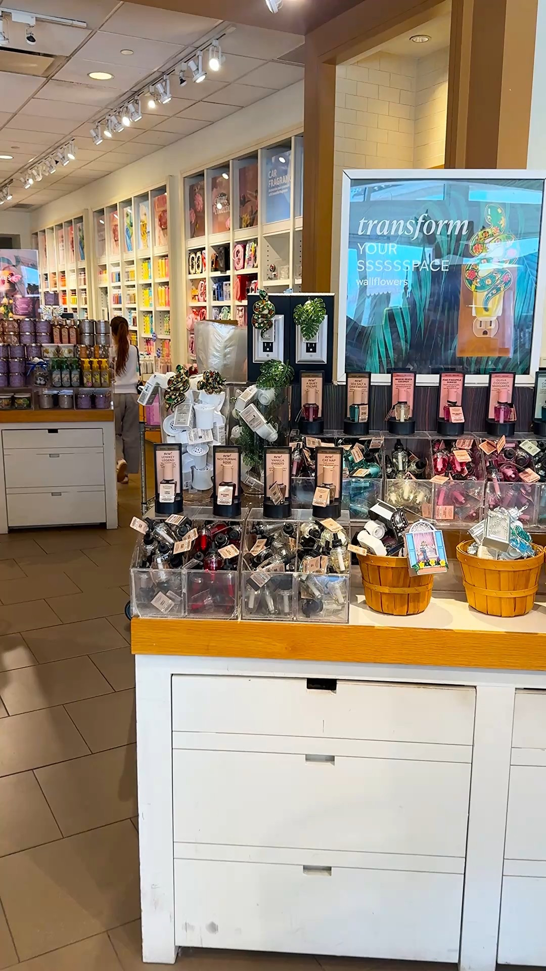 #cozyhome #greenliving #houseplantlove #homeinspo #botanicalvibes #plantpeople

#LTKmomlife #LTKdayinmylife #LTKSpringSale