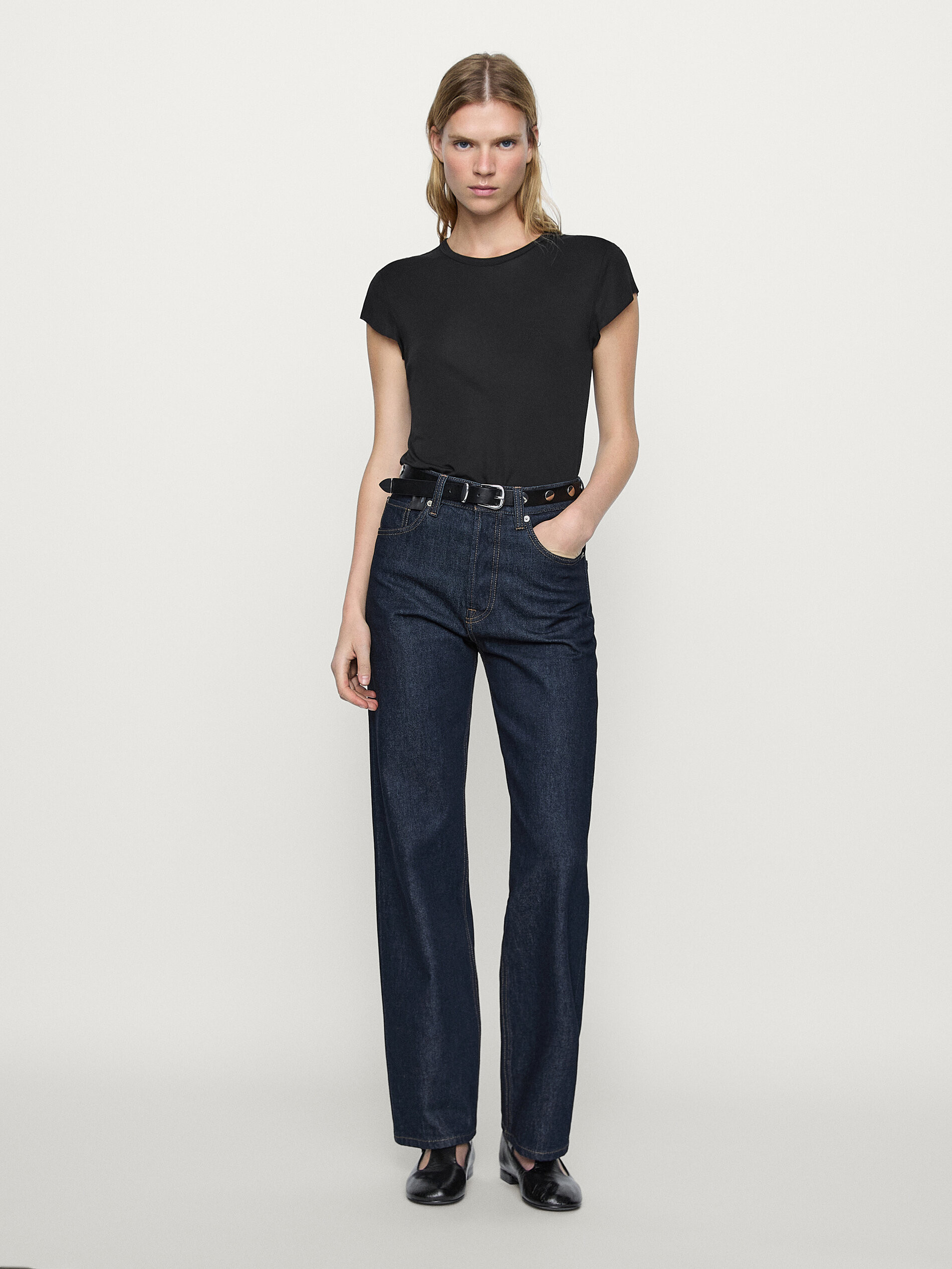 Faded straight-leg high-waist jeans | Massimo Dutti US