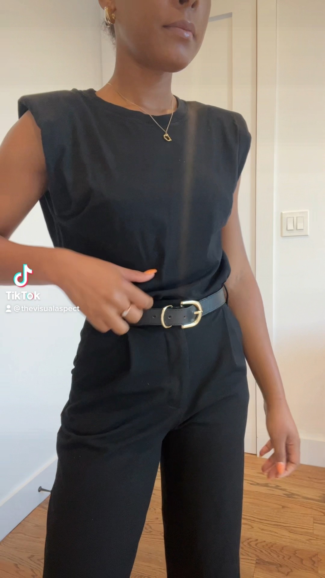 All black Fall work outfit 🖤


Outfit inspo, outfit inspiration, everyday outfit, vintage aesthetic, self development, fall outfit ideas, fall outfit inspo, neutral style, effortless chic, fall style, summer style, casual Office outfits 

#LTKunder100 #LTKSeasonal #LTKworkwear