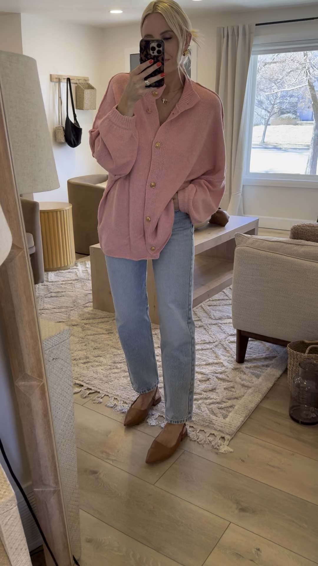 This sweater is so cute and perfect for Valentine’s Day! Sized down to a small and it’s still oversized! 

#LTKStyleTip #LTKFindsUnder50 #LTKFindsUnder100