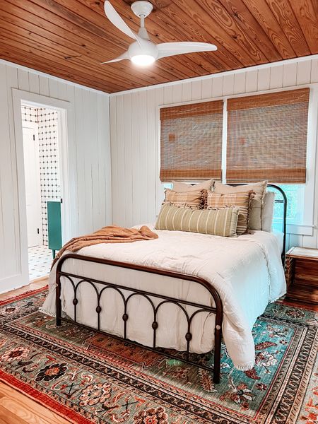 Guest bedroom goals in our fave Sunfish remodel 🤩

#LTKstyletip #LTKhome #LTKFind