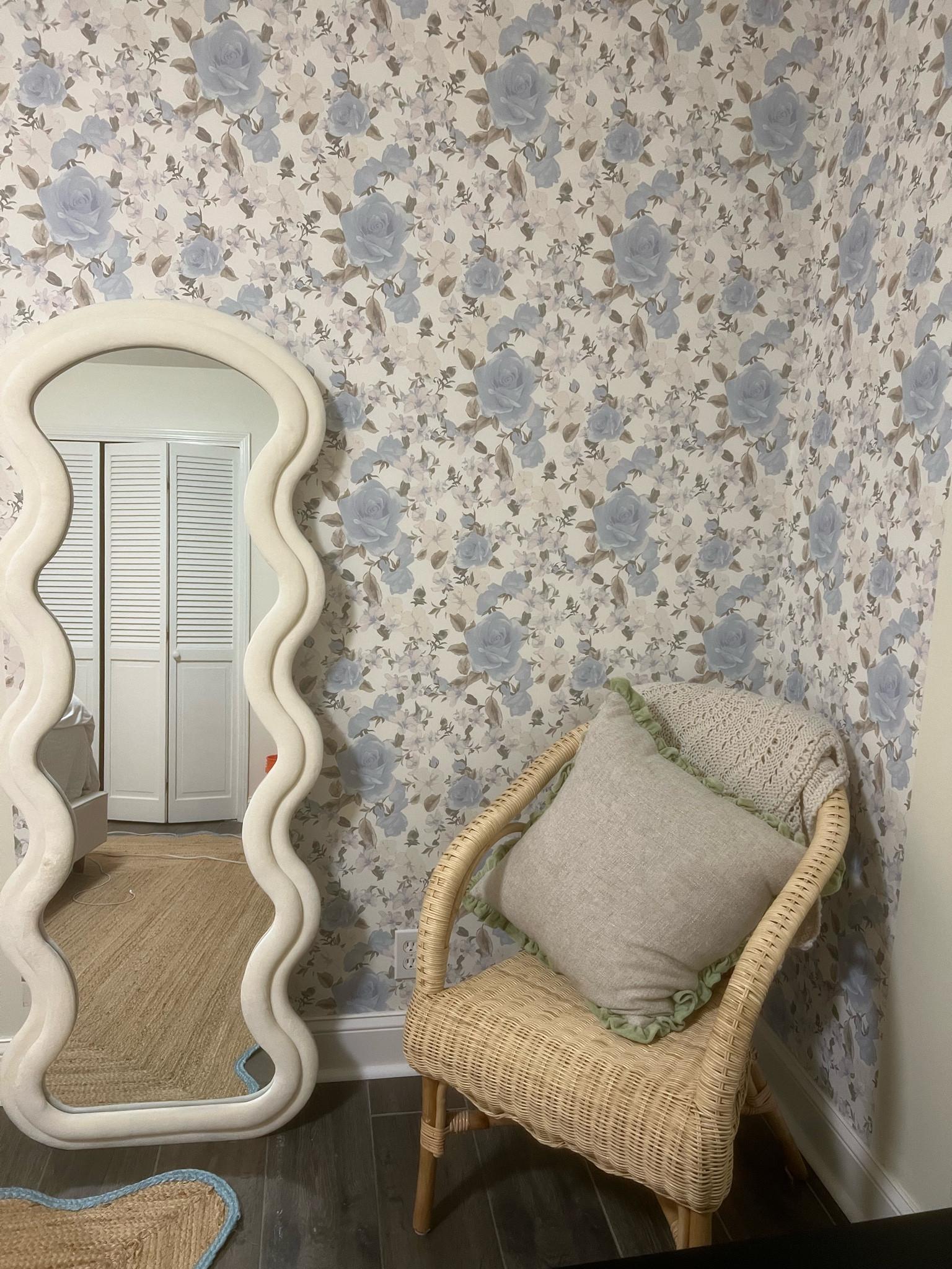 Guest bedroom coming together! 

#LTKHome #LTKFamily #LTKStyleTip