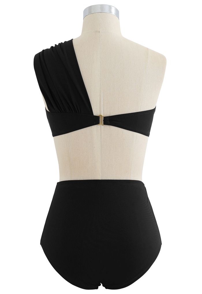 Sweet Knot One-Shoulder Bikini Set in Black | Chicwish