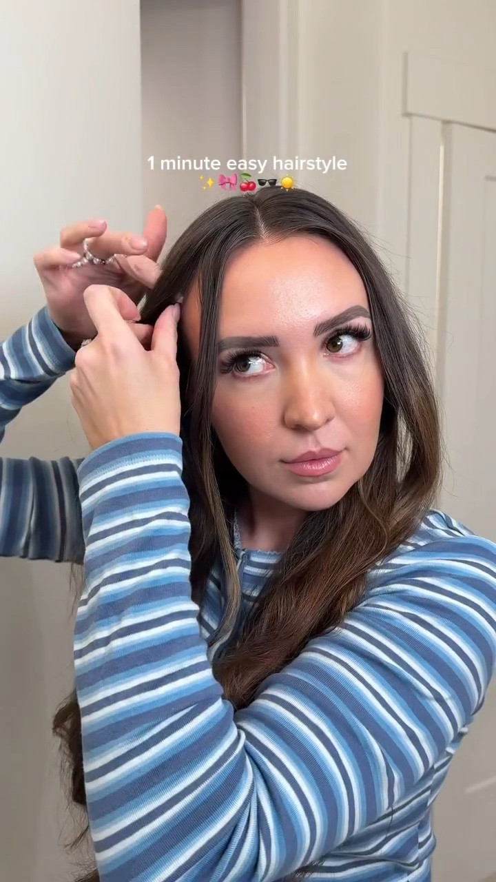 Spring, where are you??? 😍🌷🌼🍃 #1minutehairstyle #bowhairstyle #trendyhairstyles #momhairstyle #springhairstyle mom hair ideas, long hair, brown hair, 5 minute hairstyles, hair content creator, Utah mom, Utah content creator, millennial mom