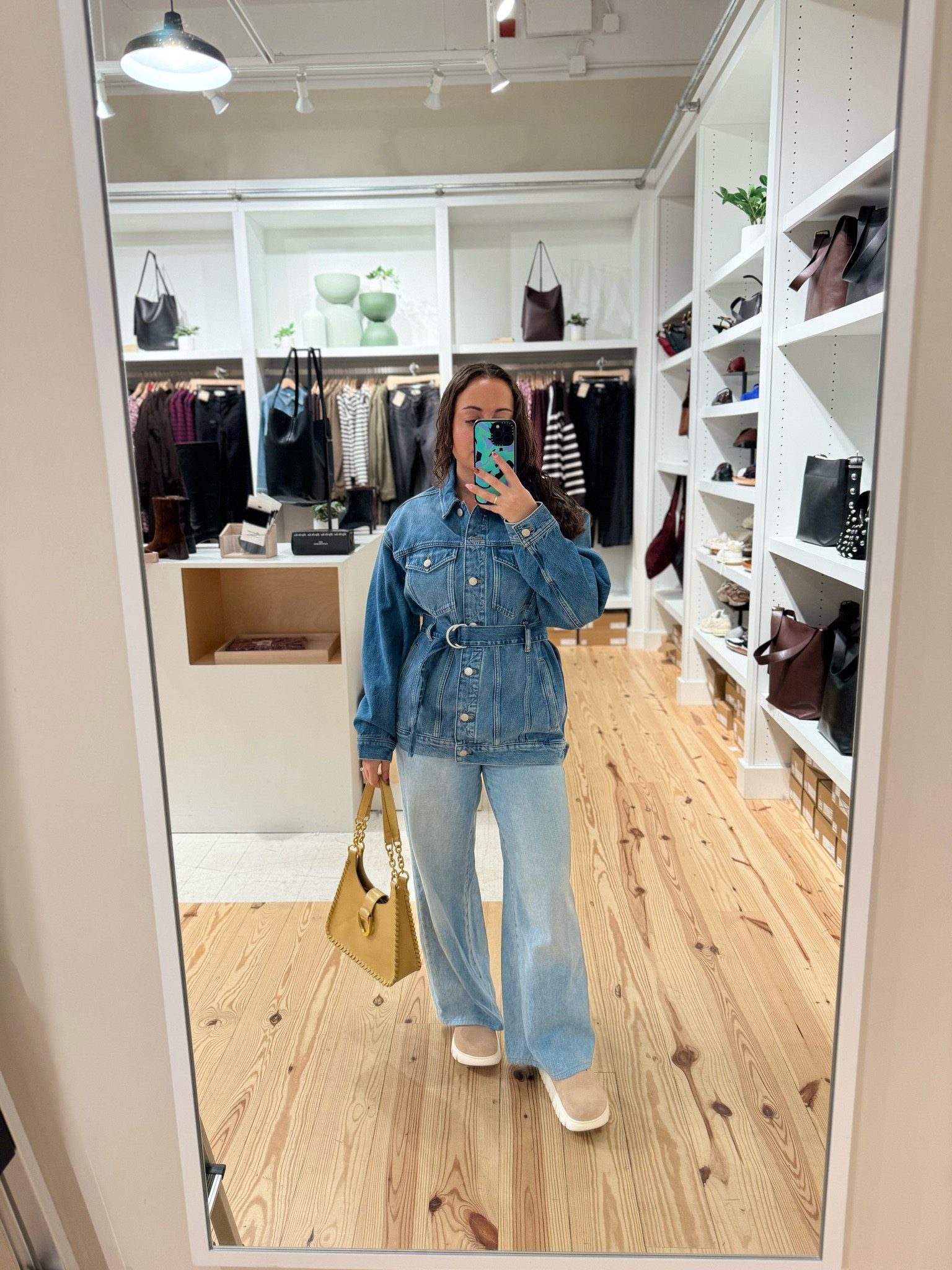 Oversized denim trucker at Madewell!! Got it on sale 

#LTKStyleTip #LTKMidsize #LTKFindsUnder100