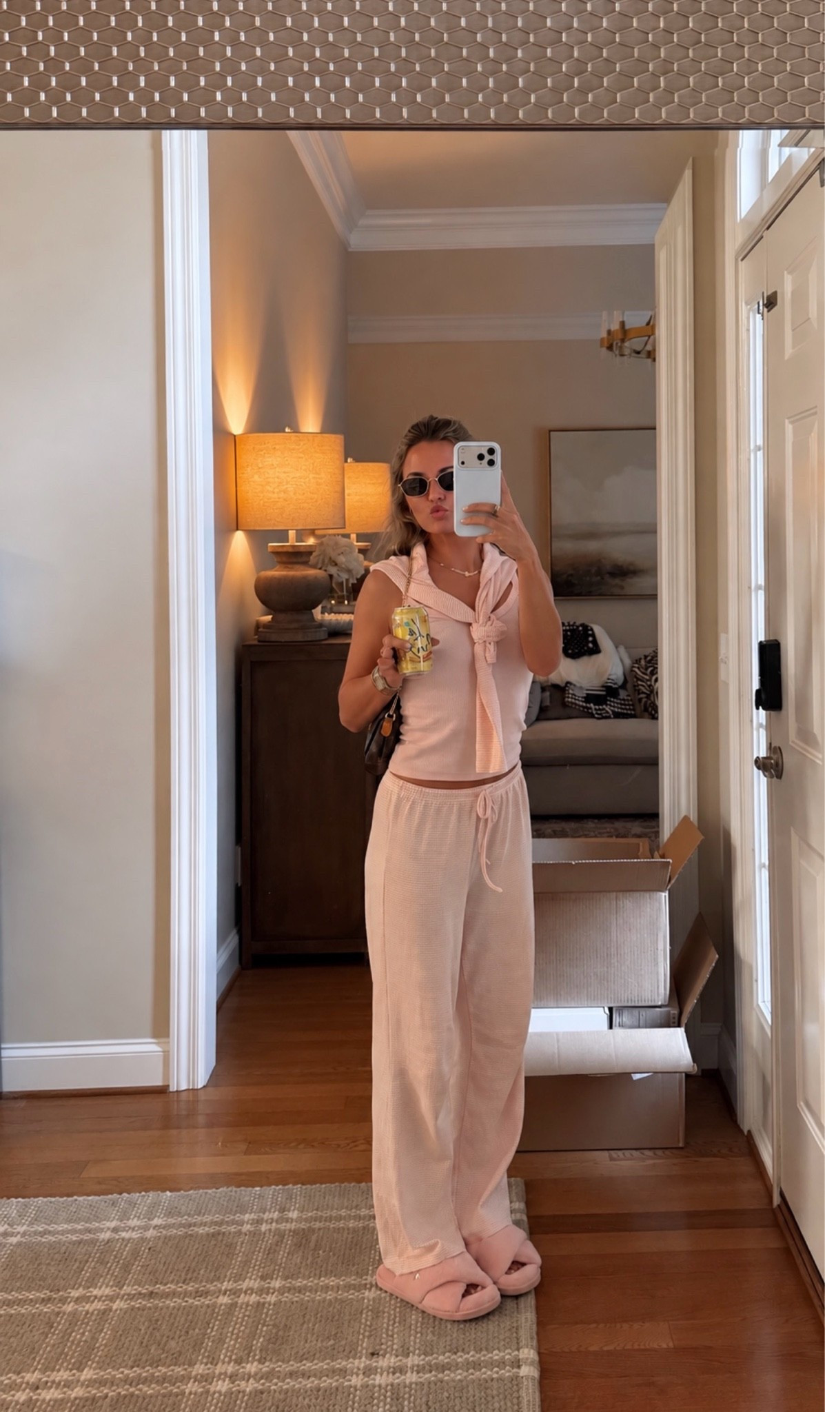 comfy amazon set ootd 💓

#LTKootd #LTKgrwm #LTKdayinmylife
